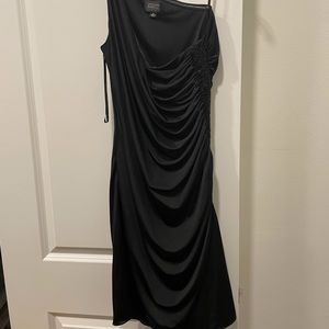 Knee length Adriana Papel evening dress